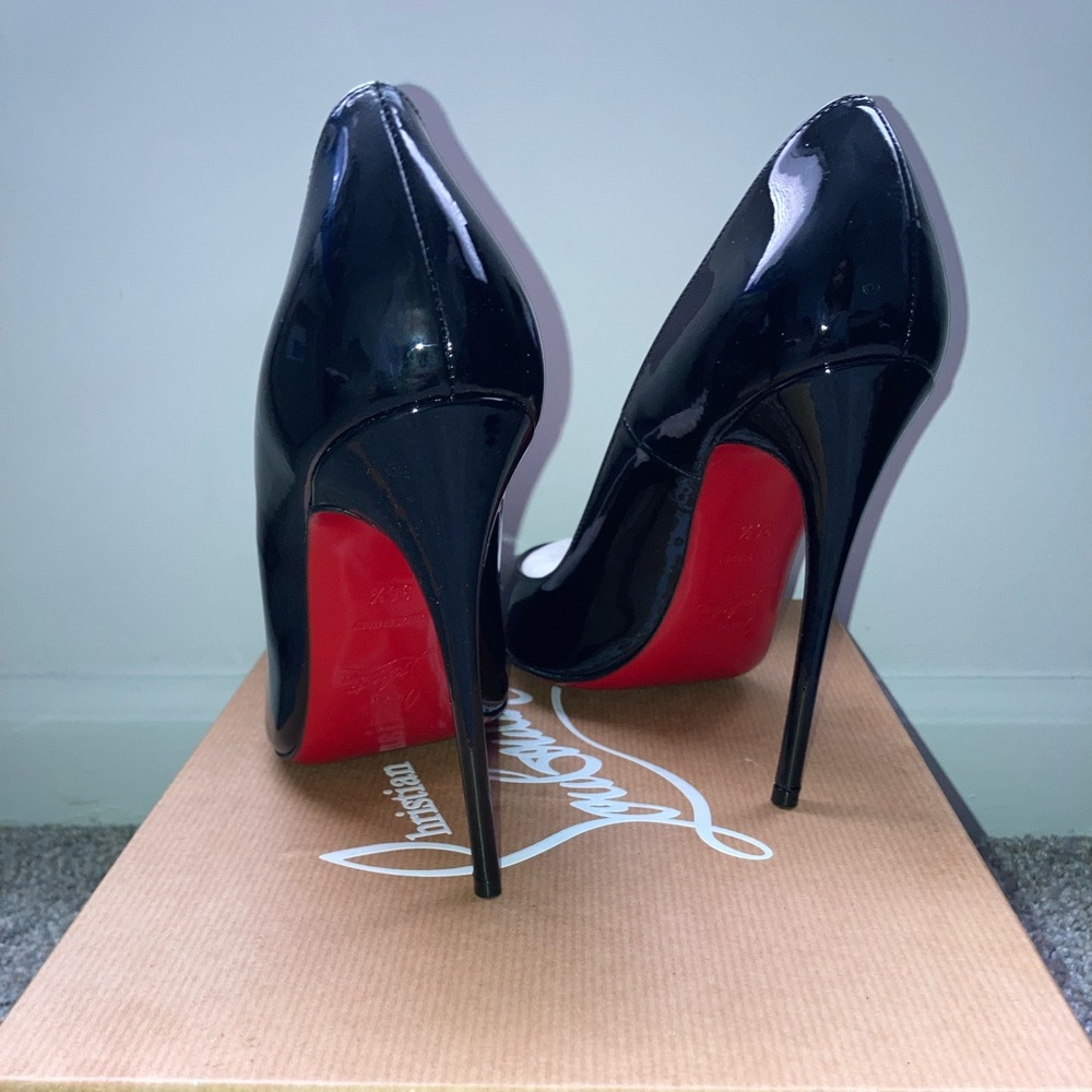 So Kate Christian Louboutin Black Patent Leather Heels